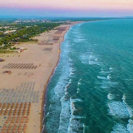 Mediterranean Sea Apartment City Center Durrës Buitenkant foto