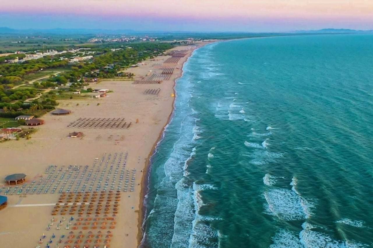 Mediterranean Sea Apartment City Center Durrës Buitenkant foto
